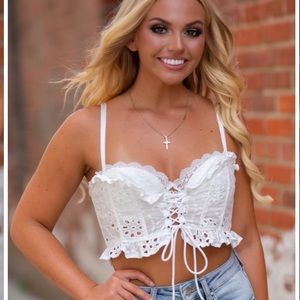 ❤️White crop top! New with tags!